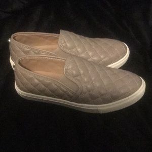 Steve Madden grey gray slip on sneakers 7.5